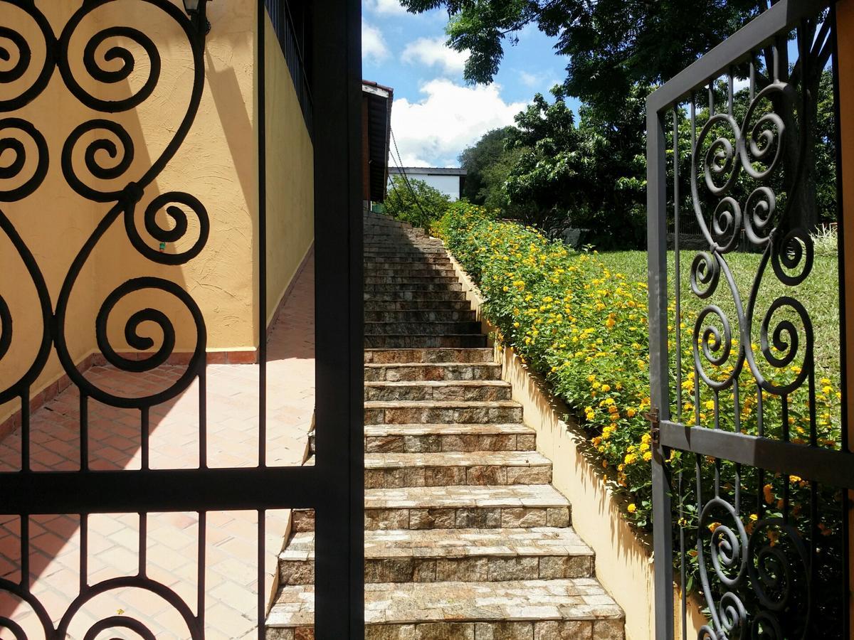 Pousada Suites Águas de São Pedro エクステリア 写真